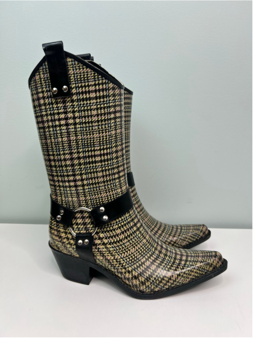 Nomad Plaid Western Rubber Rain Boots Womens Size 7 Harness Pointed Toe Heels
